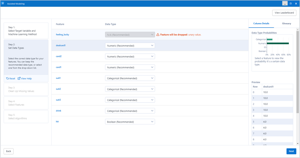 Dans le volet Détails (à droite), les utilisateurs peuvent voir précisément comment la modélisation assistée établit ses recommandations et explorer les données par eux-mêmes.