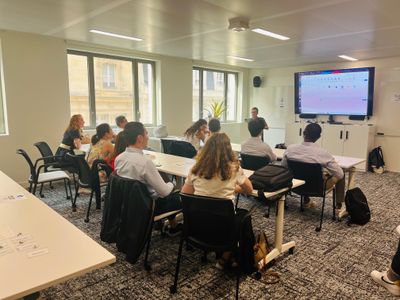 AUG Paris 16.06-5.jpg