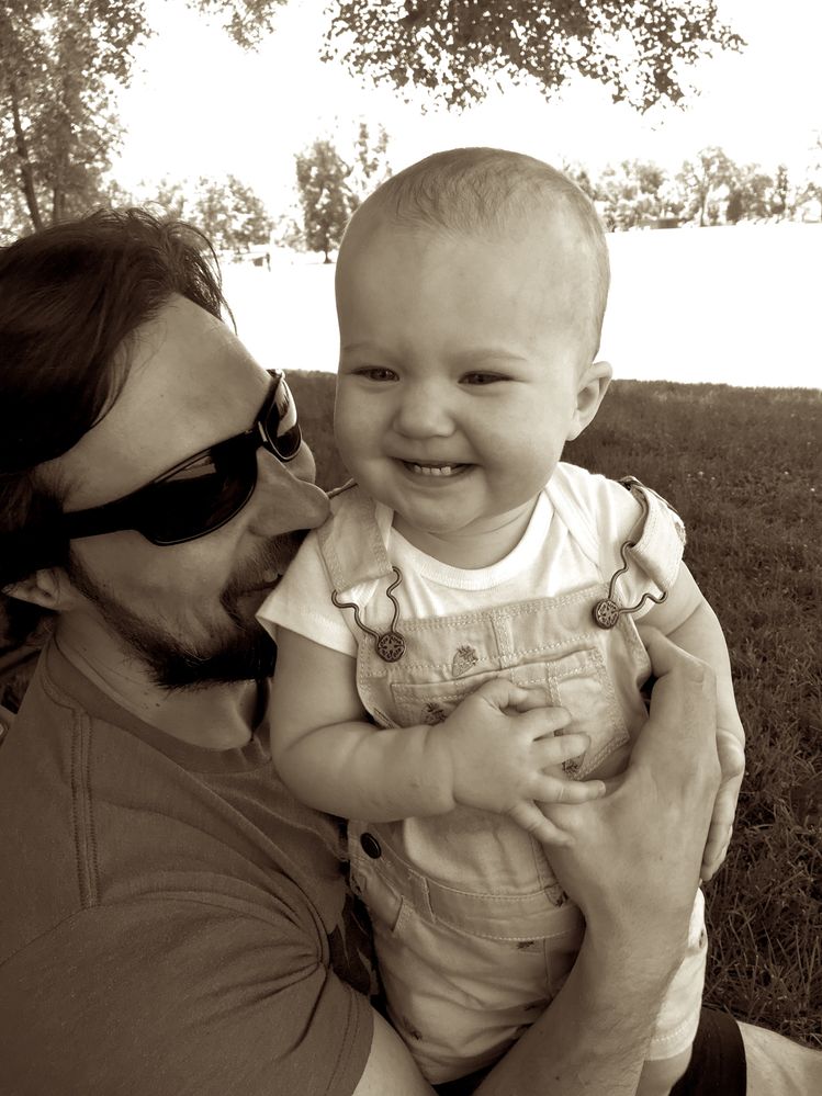 daddy-georgie-washpark-sepia.JPG