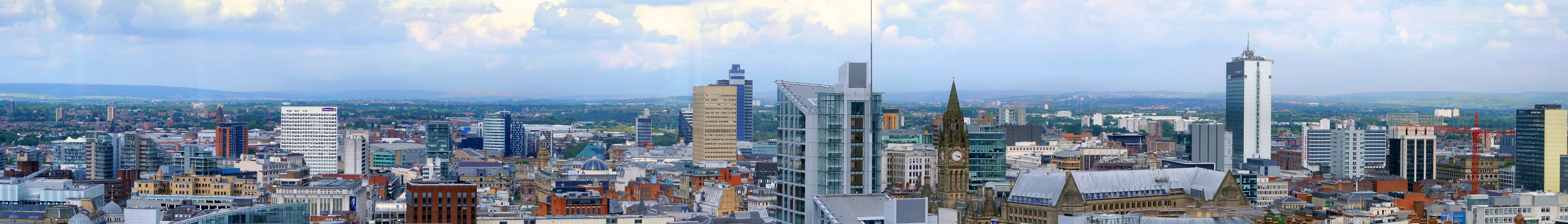 Manchester skyline image from - https://www.google.com/url?sa=i&url=https%3A%2F%2Fcommons.wikimedia.org%2Fwiki%2FFile%3AManchester_banner_Panorama.jpg&psig=AOvVaw3rC-KyLb9lcmcvt1Bc-4OK&ust=1720862337393000&source=images&cd=vfe&opi=89978449&ved=0CBEQjRxqFwoTCODq5vWVoYcDFQAAAAAdAAAAABAE