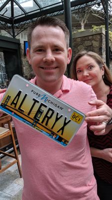 Traveling License Plate